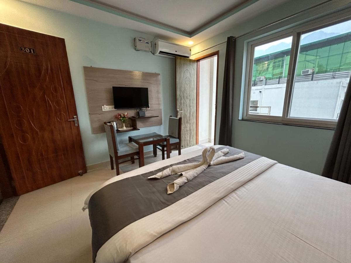 Hotel Kaanha Residency Inn By Shree Krishna Hospitality Rishīkesh Eksteriør billede